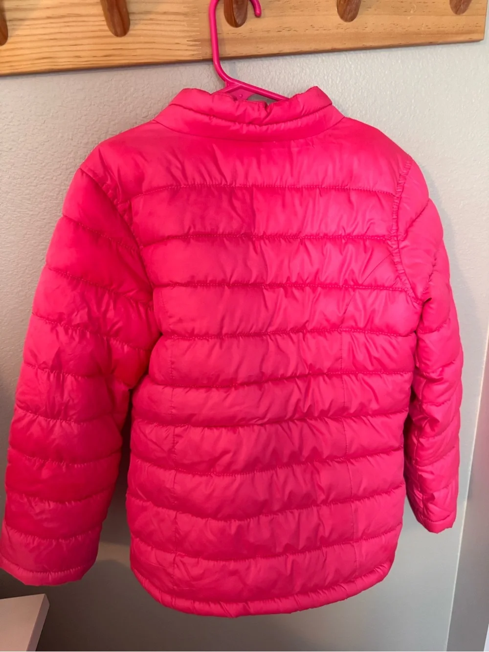 Old Navy Kids Hot Pink Quilted Puffer Jacket